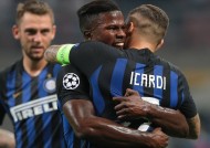 爱游戏官方网站-托特纳姆清晨单刀错失，志在意甲名次提升，信心回归，临场指挥获称赞(650三轴搅拌桩计算规则)